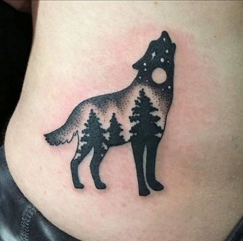 22 Small Wolf Women Tattoo Ideas – OBSiGeN