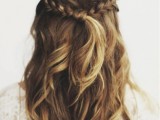 10 Morning Hairstyles You Can Make in 5 Minutes6