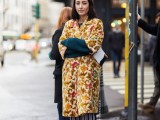 13-lovely-floral-overcoats-to-wear-this-fall-3