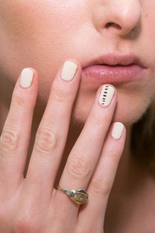 Trendiest nail art ideas from spring 2015 fashion week  13