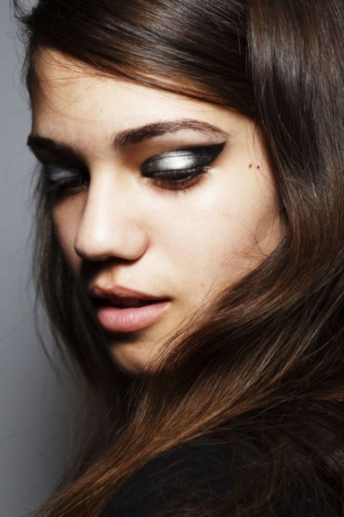 Ways To Upgrade Your Basic Smokey Eyes Makeup