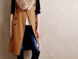 15 Fall Outfit Ideas With Faux Fur Stoles4