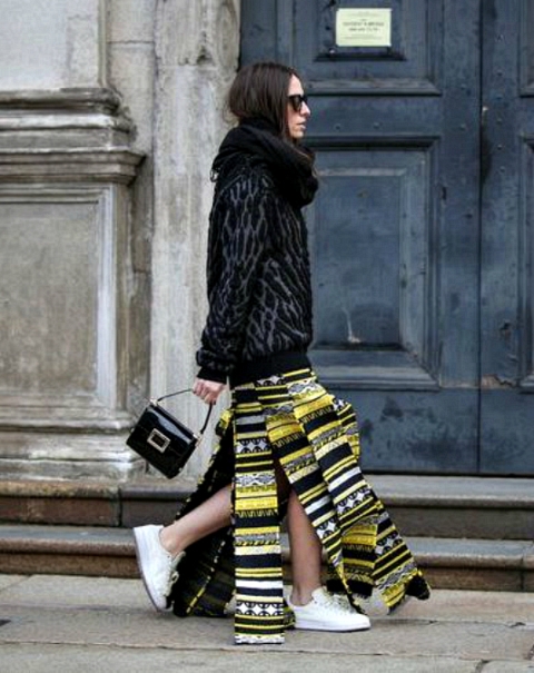 Picture Of Fashionable Car Wash Skirt Ideas 7