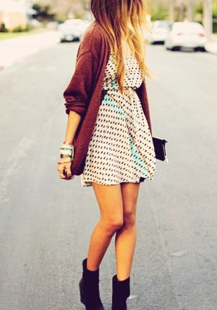 Picture Of Feminine Long Cardigan And Dress Combinations For Fall 4