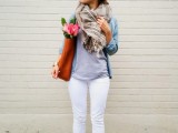 18-pretty-ways-to-transition-your-white-jeans-for-fall-9