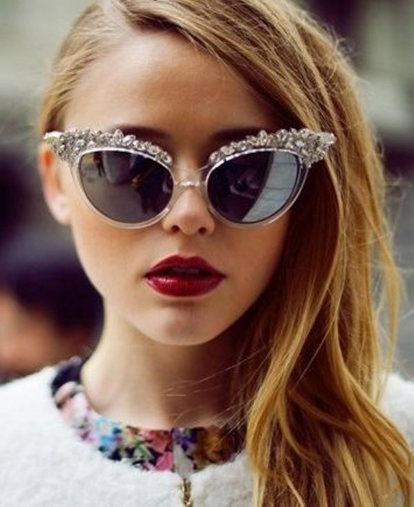 Picture Of cool sunglasses for oval face type  6