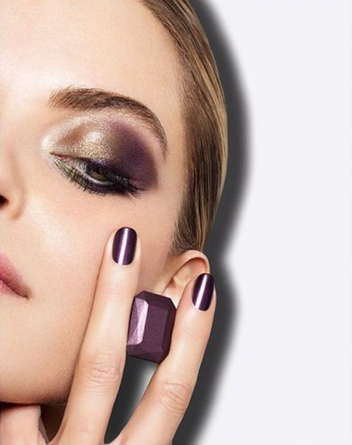 Gorgeous Shimmery Holiday Makeup Looks To Recreate
