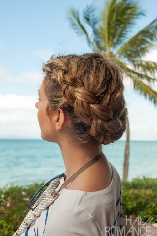 Stylish And Beach Worthy Summer Hairstyles