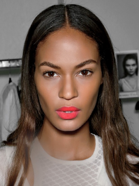 Ideas To Wear Bright Makeup This Spring