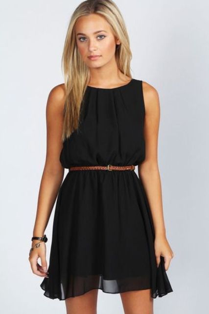 Picture Of Ideas Of Little Black Dress For Valentine’s Day Date 8