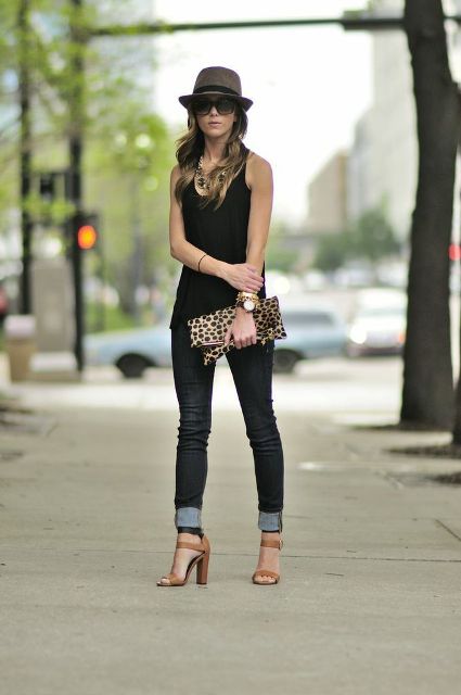 Awesome Ways To Wear Cuffed Jeans
