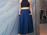 20-cool-ways-to-rock-dark-colors-in-the-summer-17