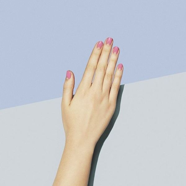 Prettiest ways to wear pink nails now  9