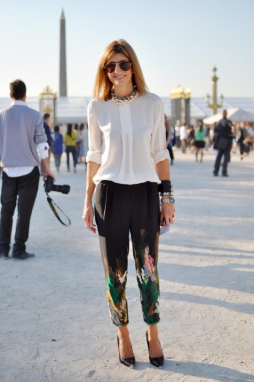 Wonderful Ways To Wear Printed Trousers This Spring