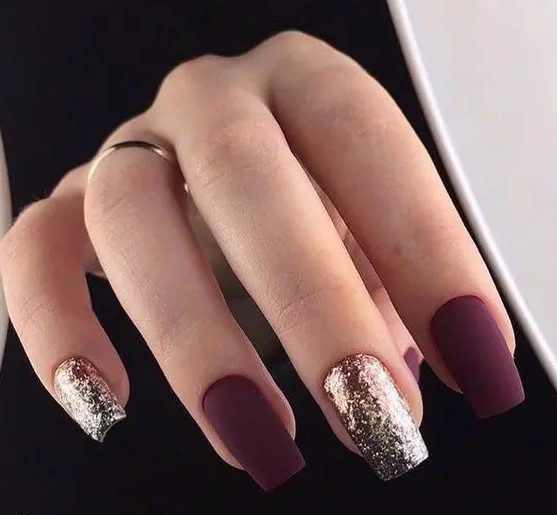 matte burgundy nails and silver glitter ones are amazing for holidays, they look modern and fresh