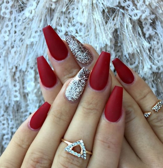 red matte nails with a silver glitter accent one look great not only at Christmas, they can be worn after it, too