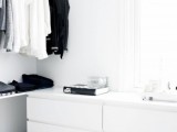 17-simple-and-stylish-minimalist-closet-ideas-11