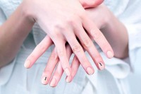 5-main-trends-in-winter-manicure-to-try-3