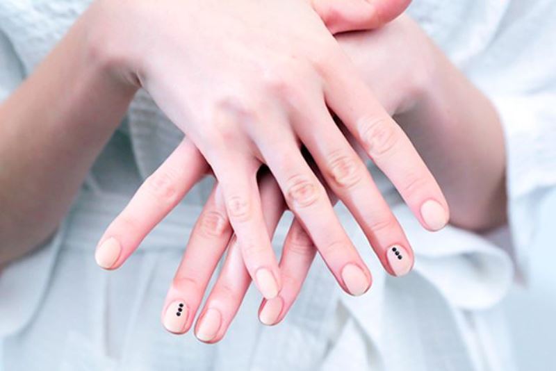 Main trends in winter manicure to try  3