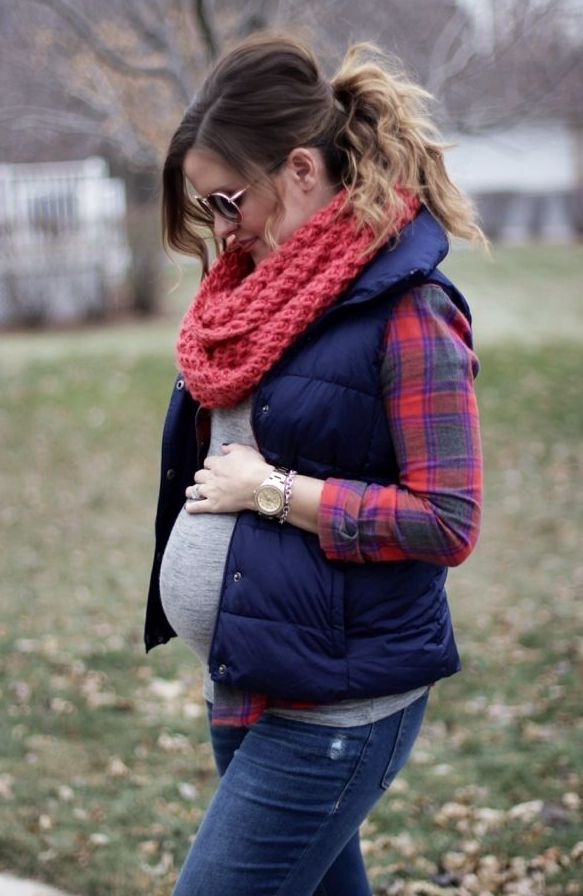 Maternity winter outfits to enjoy the season  2