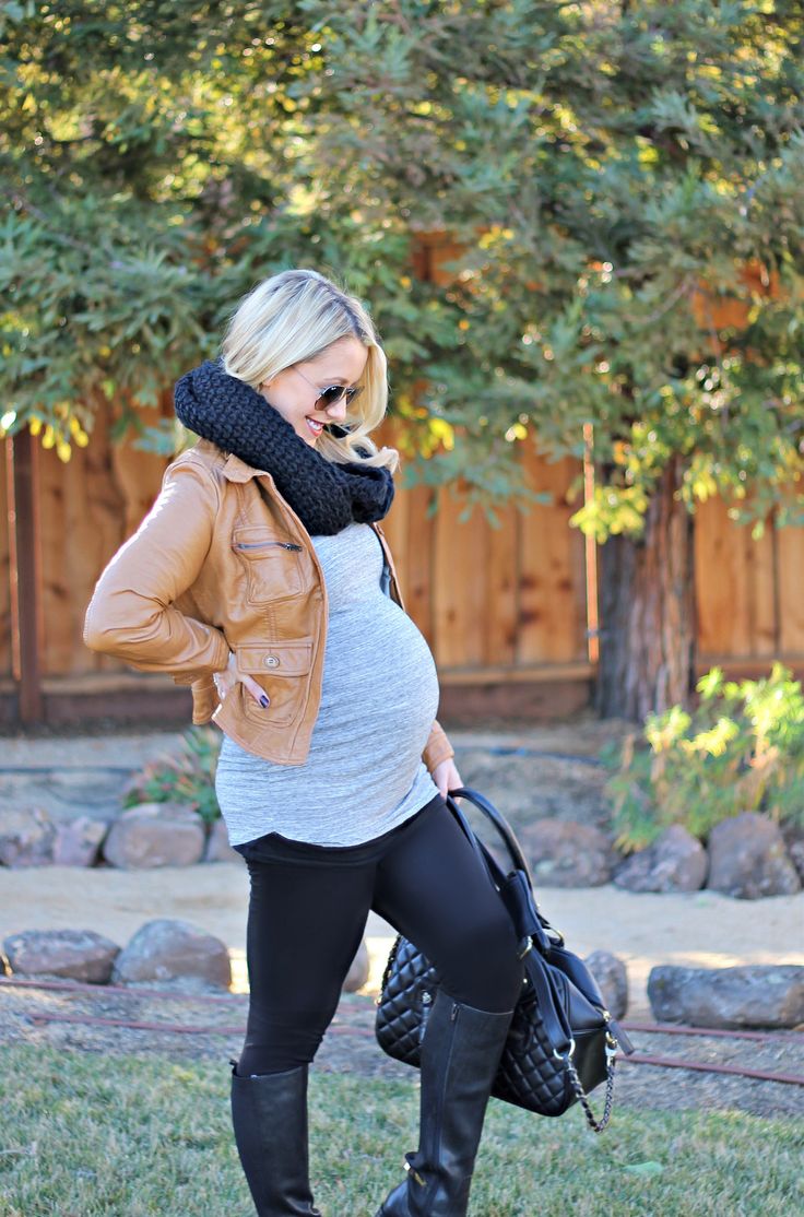 Maternity winter outfits to enjoy the season  22