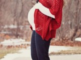 maternity-winter-outfits-to-enjoy-the-season-25
