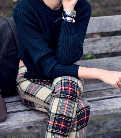 Plaid Christmas Outfits To Recreate For Holidays