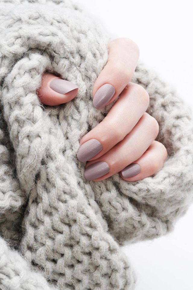 Picture Of chic nails ideas that are suitable for work  15
