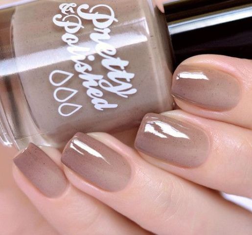 Picture Of chic nails ideas that are suitable for work  5