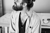 17-sexiest-ways-to-pull-off-a-man-bun-9