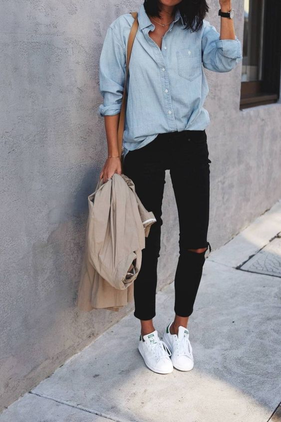 a blue chambray shirt, black ripped skinnies, white sneakers and a neutral trench for spring