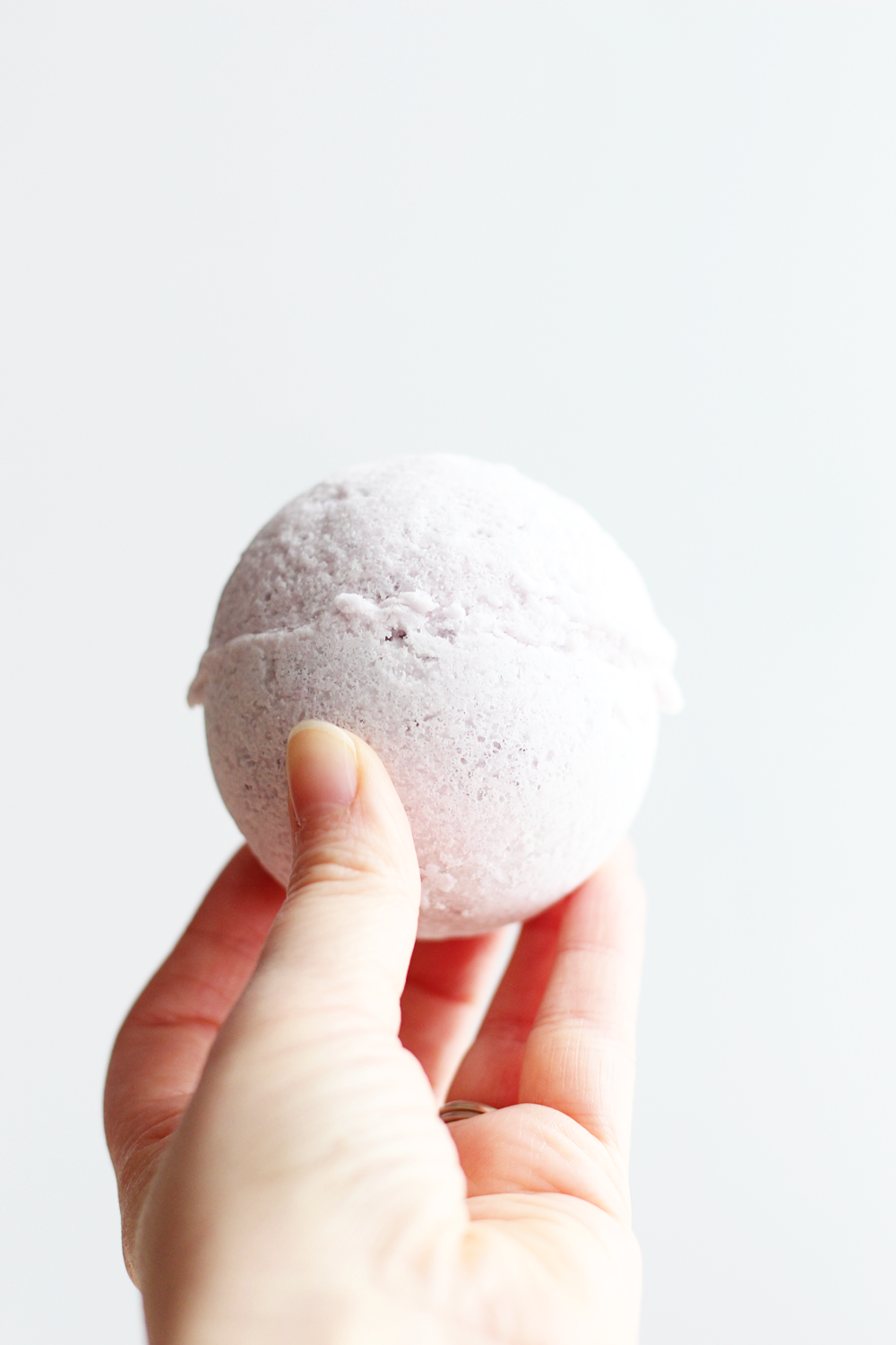 Picture Of cute diy bath bombs with essential oils  2