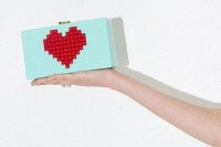 gorgeous-and-bold-clutches-for-valentines-day-19