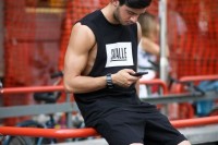 sexy-and-comfy-men-workout-outfits-12