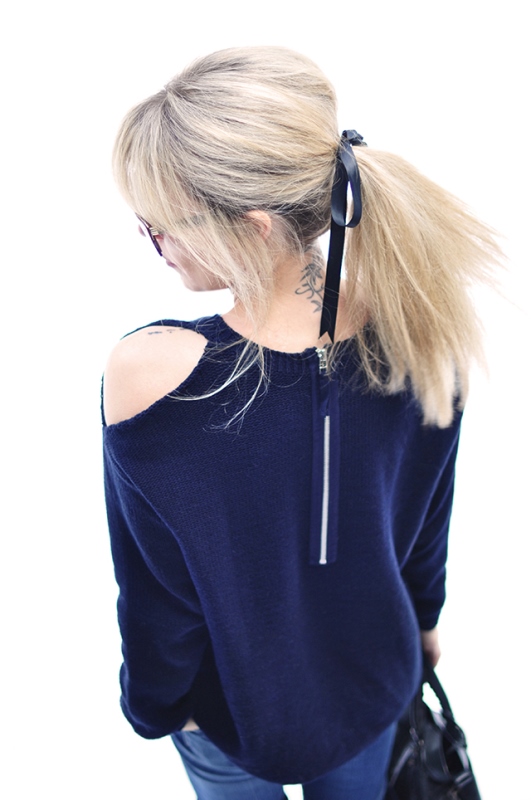 Stylish DIY Cutout Shoulders Sweater To Make