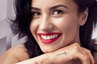 20-unique-celebrity-tattoos-to-get-inspired-1