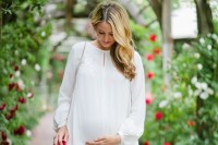 25-pretty-maternity-dresses-you-want-to-live-all-pregnancy-in-and-after-21