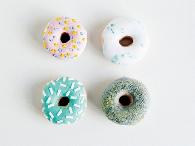 Funny DIY Donut Necklace To Make