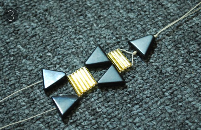 Unusual DIY Triangle Bead Bracelet