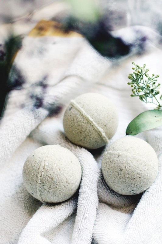 Soothing DIY Post Gym Bath Bombs To Try