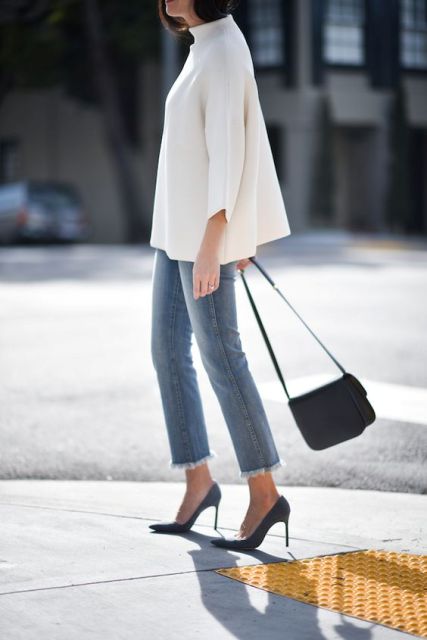Fashionable Fringed Jeans Ideas For This Season