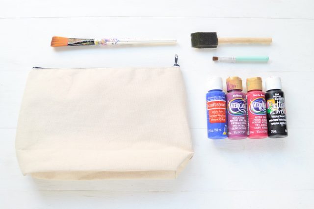 Picture Of Creative DIY Canvas Pouch 2