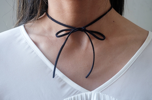 Very Easy-To-Make DIY Bow Chokers