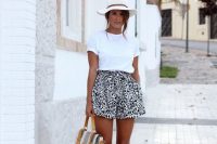 chic-casual-summer-date-outfits-for-girls-3