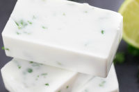 diy-refreshing-lime-cilantro-soap-2