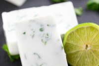 diy-refreshing-lime-cilantro-soap-3