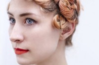 easy-diy-pin-curls-to-try-1