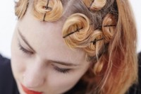easy-diy-pin-curls-to-try-3