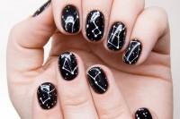 galaxy-inspired-diy-constellations-nail-art-to-try-1