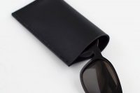 minimalist-diy-leather-sunglasses-pouch-1